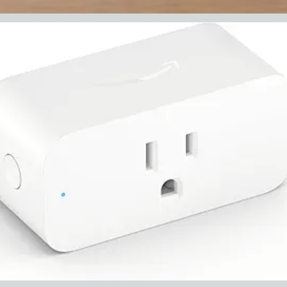 Amazon Smart Plug - Picture 3 of 7
